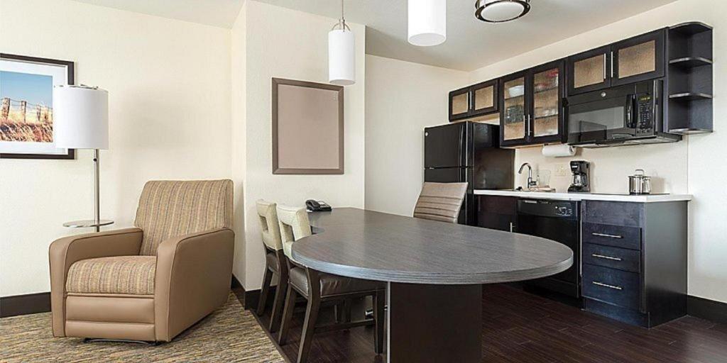 Candlewood Suites Saint Joseph By Ihg Exterior foto